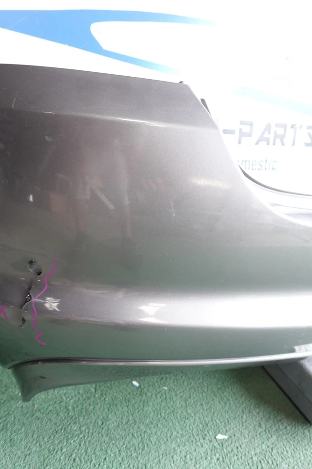 Cubierta de parachoques trasero con grieta Jaguar XF XFR 2012-2015 OEM AW67778 Foto 3 de 4