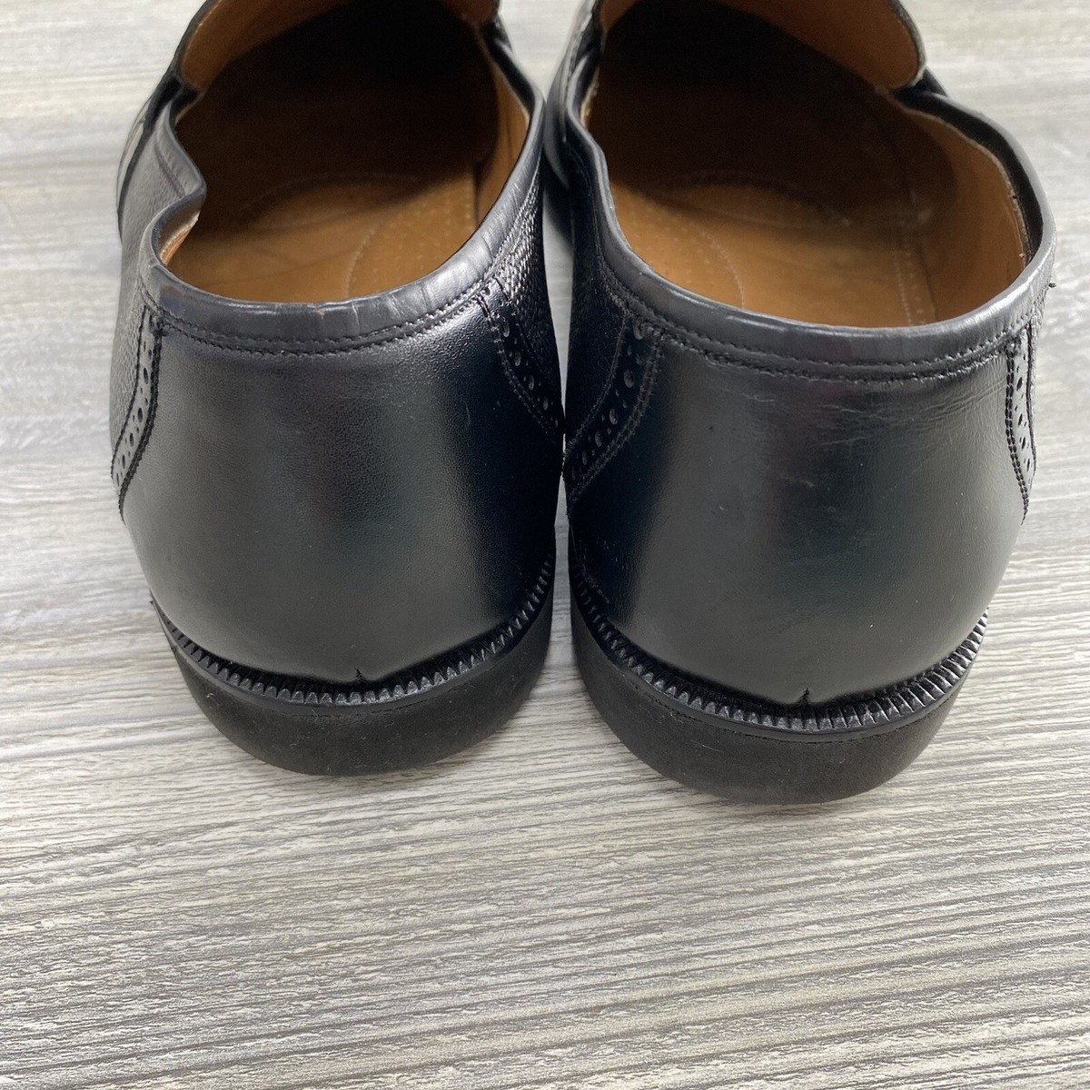 E. T. Wright men’s black leather tasseled slip-on shoes ONDRE Black Leather Tassel Slip-On Men main image 4
