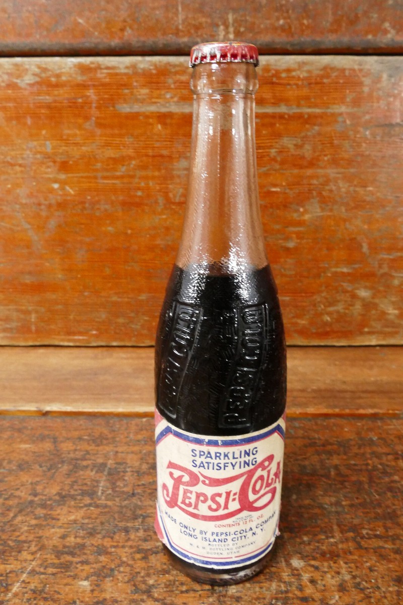 【激レア】ジャンクOLD PEZ 赤ベロ US PATENT 2.6 VINTAGE PEPSI WILD CHERRY STICKER, 8X6 INCH, DECAL ADVERTISING