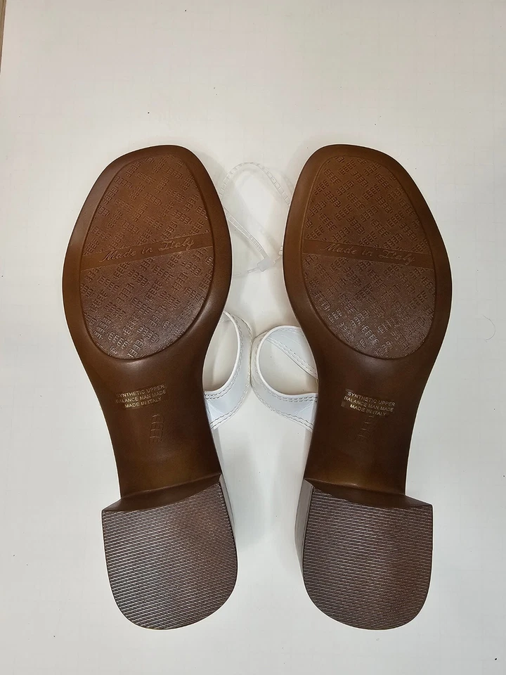 Italian Shoemakers White Block Heel Sandal - Image 4 of 4