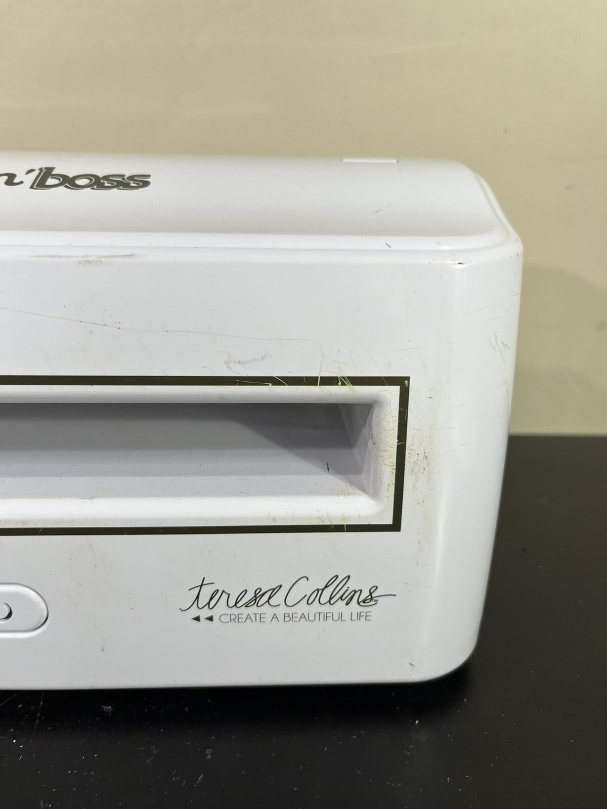 Craftwell Cut'N'Boss Teresa Collins Paper Embosser Die Cutter w/ Plates