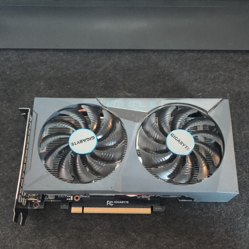 GIGABYTE GeForce RTX 3050 EAGLE OC 8GB GDDR6 Graphics Card