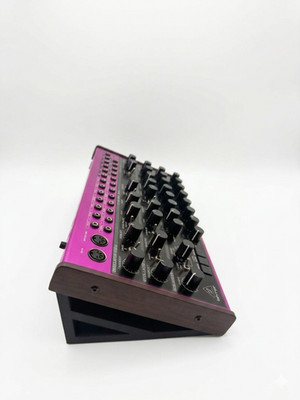 Behringer Crave Edge Ständer