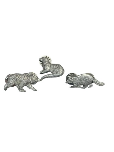 3 GG Harris Fine Pewter Vintage 1988 446 Grizzly Otter Raccoon Pin Pinback