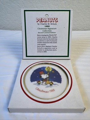 1988 PEANUTS Snoopy Woodstock Willitts Porcelain Christmas Ornament VNTG Signed