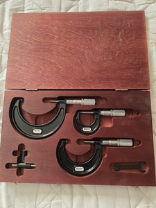 Starrett Outside Micrometer Set 0-3 in Mechanical 0.0001 in ST436.1BXRLZ