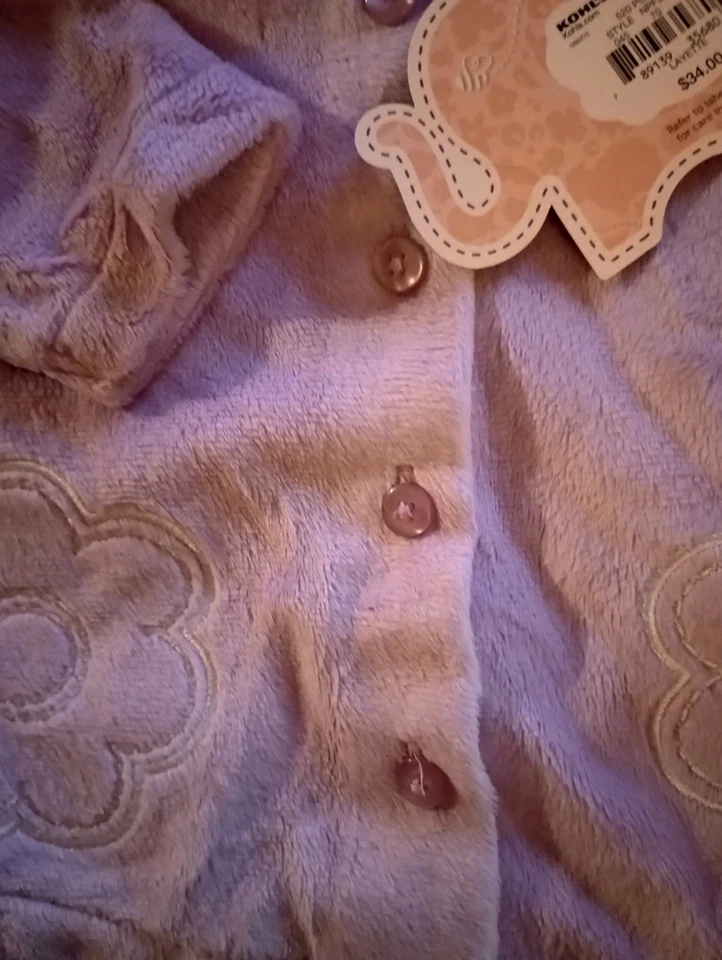 Nuevo con etiquetas Niñas 3 Mos Terciopelo Aplastado Con Capucha Púrpura Conjunto Vacaciones  Foto 3 de 3