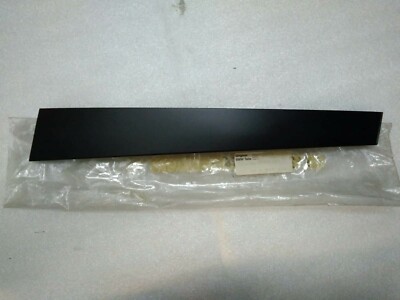BMW ORIGINAL NEW Covering Rear Right E36 51341960666 new number 
