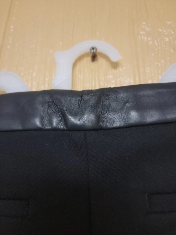 Joe Fresh Imitación Cuero Cintura Leggings Pantalones Cónicos Tiro Bajo Negro talla 8 Foto 4 de 4