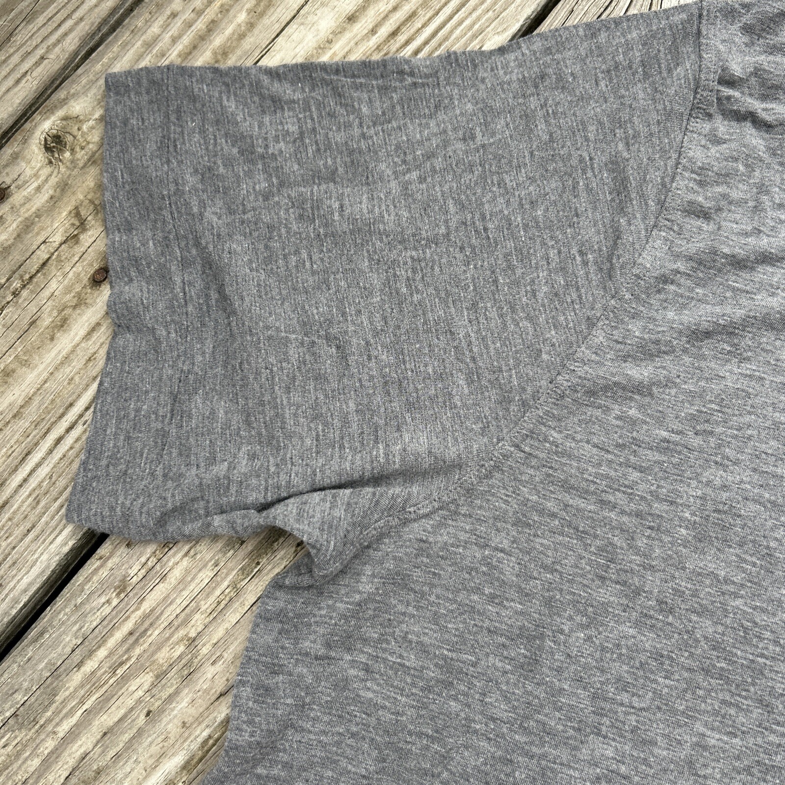 Kit & Ace Gray Crew Neck Short Sleeve Cashmere Blend T-Shirt Mens M/L Gray