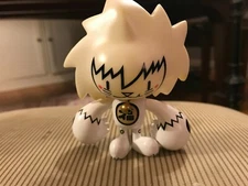 Kuso Vinyl White Lucky Cat Spiki Chisai Limited