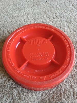 《《《《   VINTAGE THERMOS HALF PINT THERMOS Bottom Cap Replacement RED   》》》》