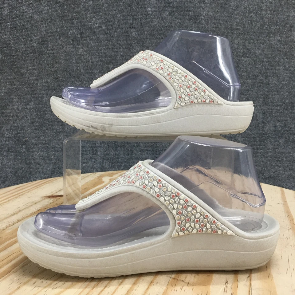 Sandalias Crocs para mujer 7 tangas grises sin cordones tachuelas punta abierta tacones de cuña informales Foto 2 de 4