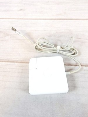Apple  Authentic 85 W MagSafe 1 Power Adapter Charger A1343 MACBOOK L connector