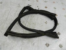 (135) 2003 CITROEN C3 PLURIEL CONVERTIBLE. ROOF RUBBER WEATHER SEAL