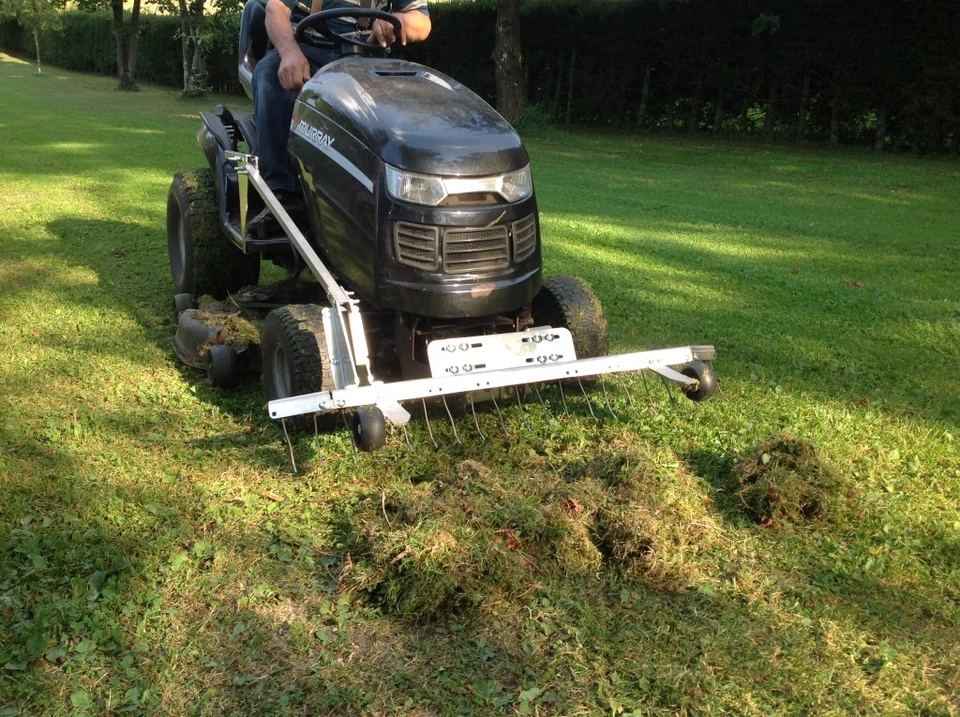 Front /Heck- Vertikutierer für Rasentraktor / Aufsitzmäher universal Rasenlüfter