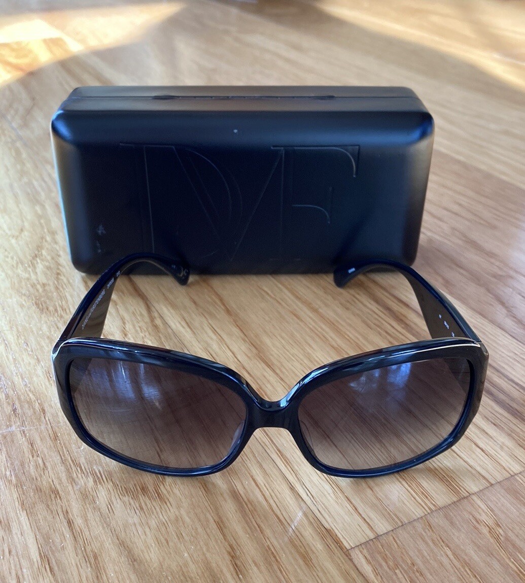 Stylish Diane von Furstenberg Sunglasses for Women-image