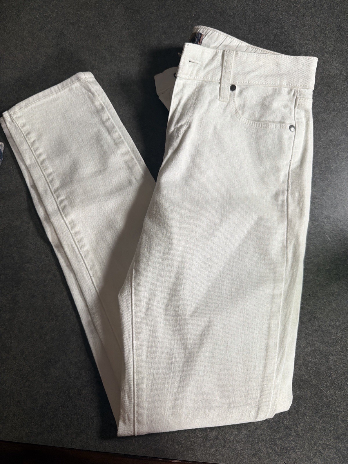 Paige Jeans Womens 26 White Skyline Ankle Peg Mid Rise Skinny Stretch Denim USA