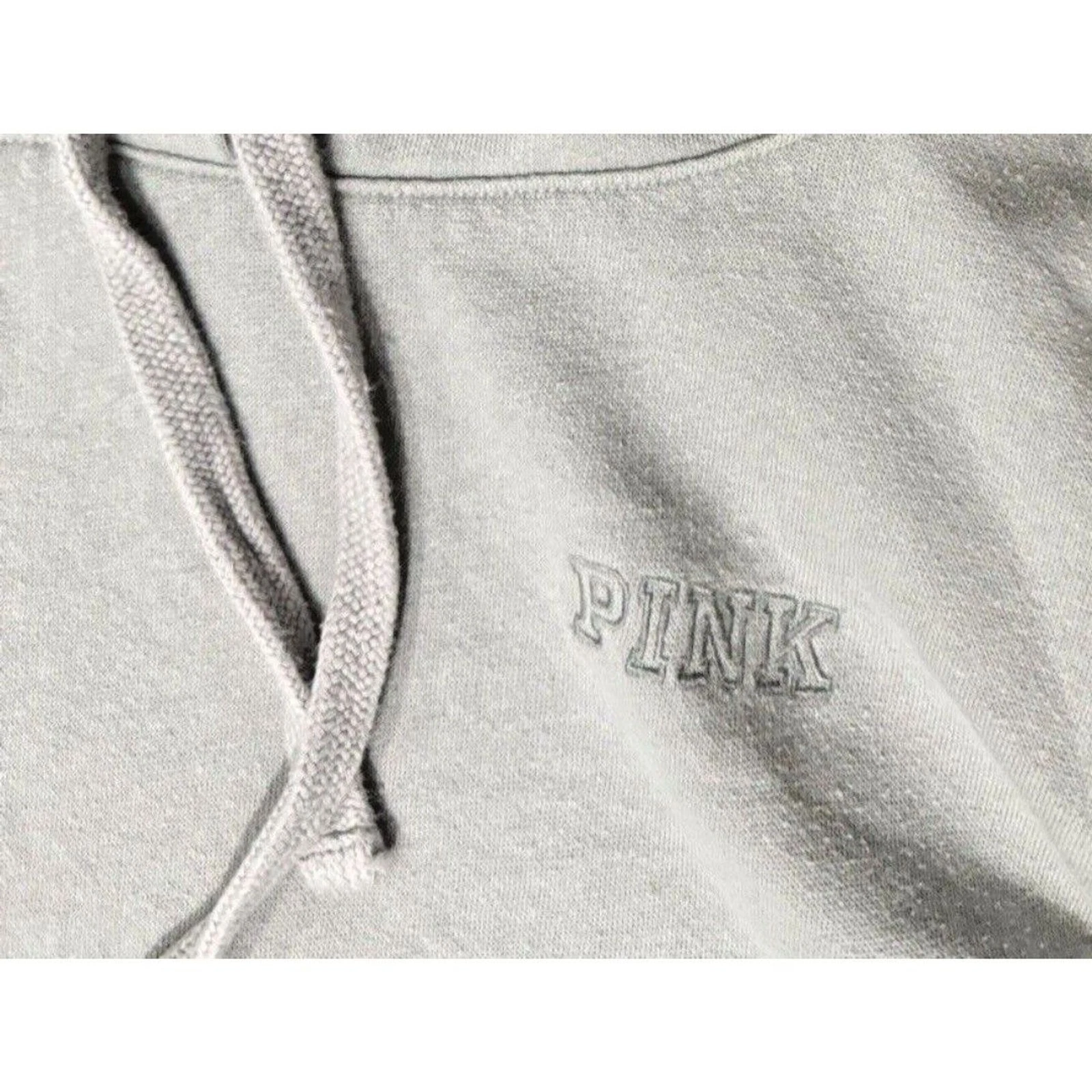 UNDERCOVER victoria secret love rosa felpa con cappuccio cropped piccola donna grigio cotone misto poli usata in ottime condizioni