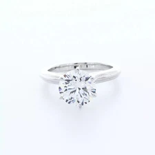 Solitaire Engagement Ring Classic 18K Gold 2.85 CT Round Lab-Grown Diamond G VS2