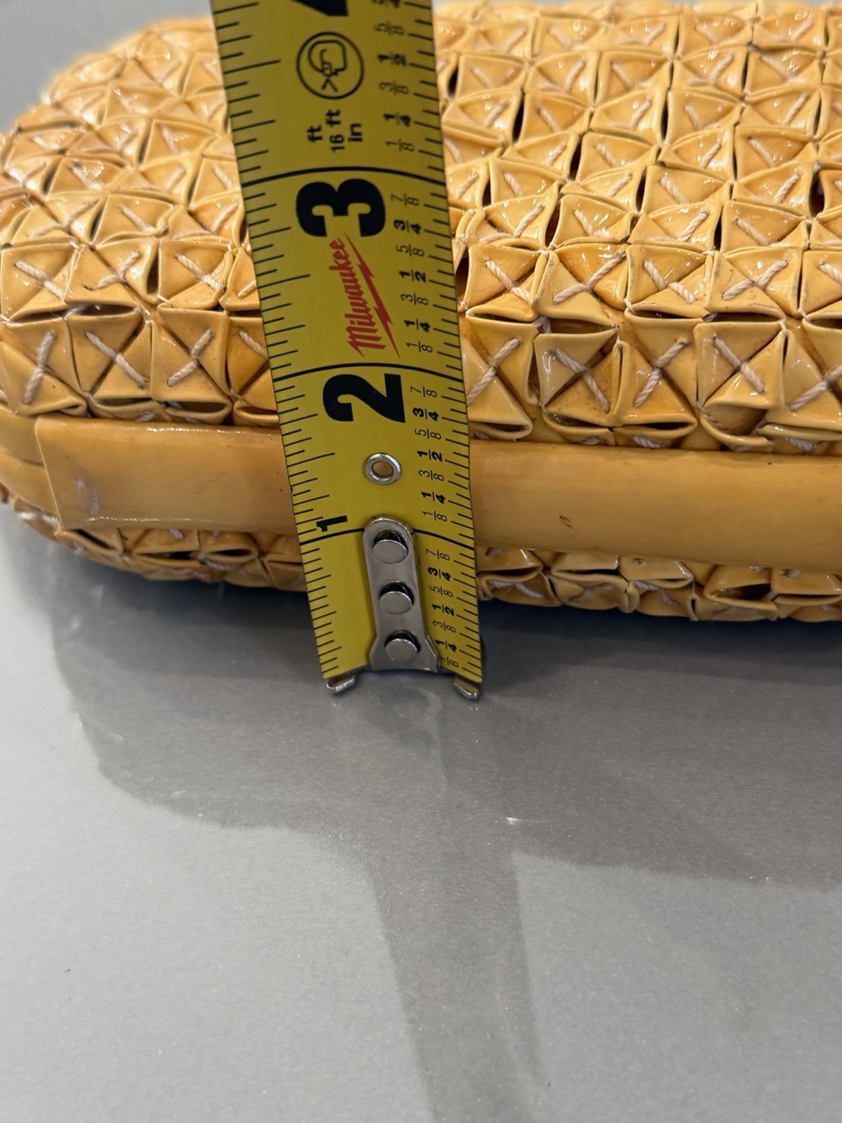 Bottega Veneta Knot- embellished Leather Yellow  Bag Clutch Limited Edition thumbnail 17