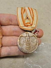 WW1 Austrian War Commemorative Medal Military Combatant Medal W Eagle Bronze 
