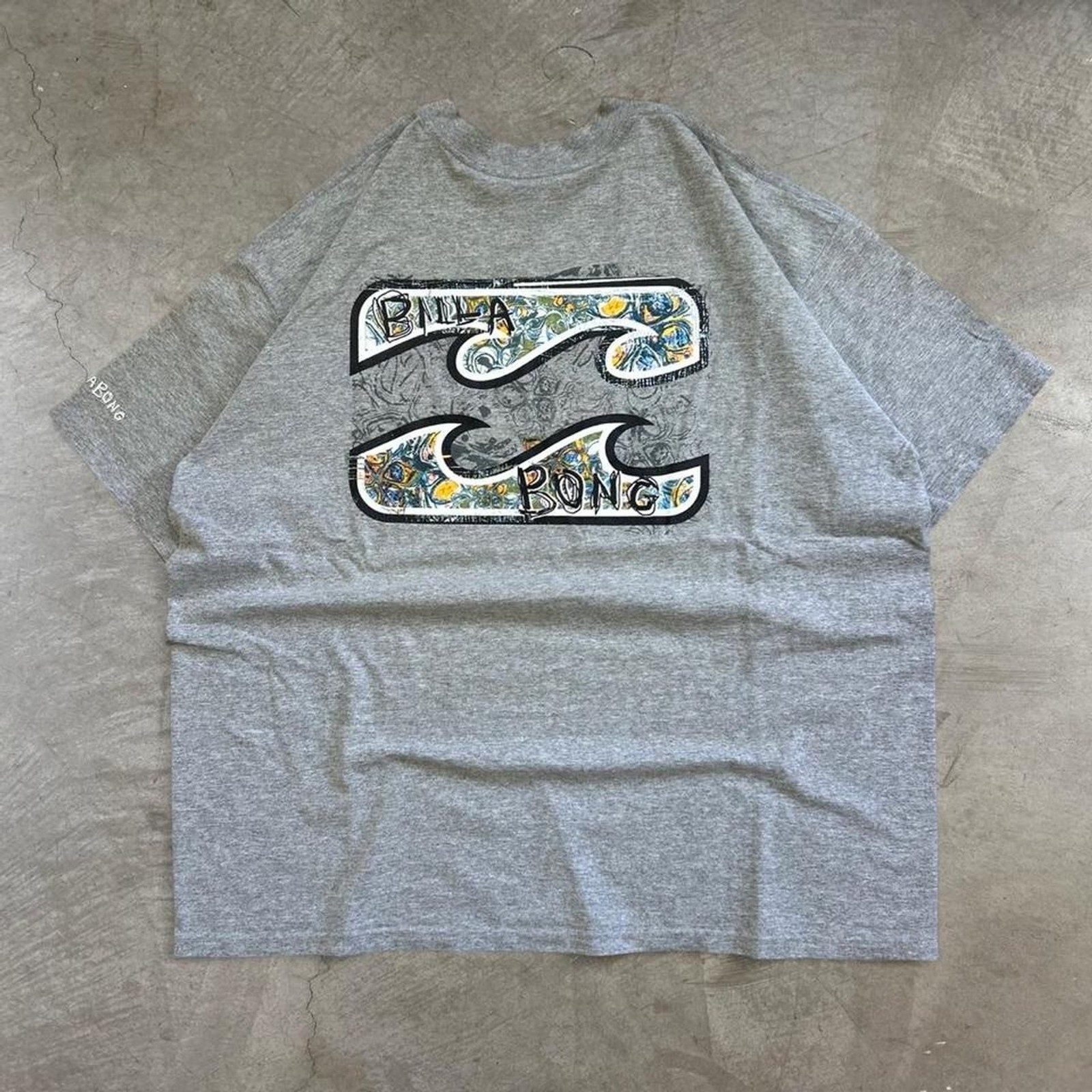 RARE! 90s Billabong Surf grey tee with cool back graphic image 2
