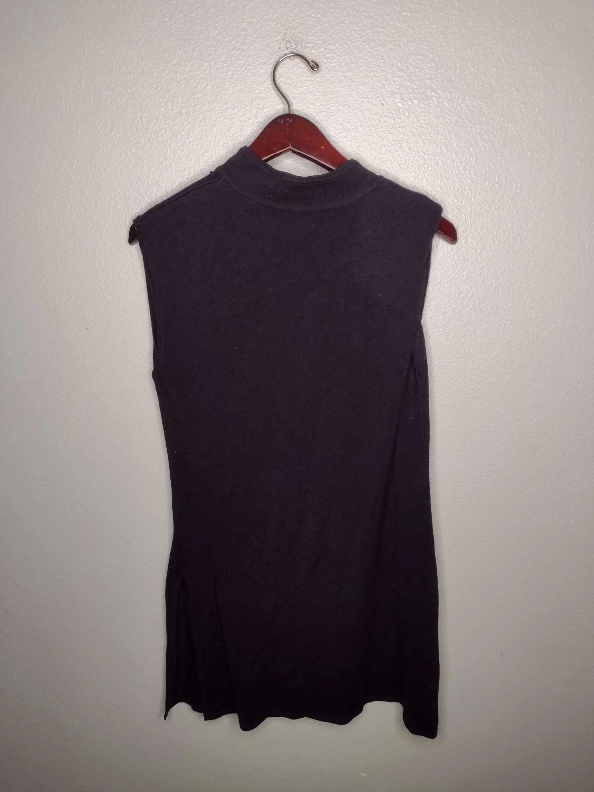 VETEMENTS Abito maglione The J Peterman Co. grande nero senza maniche colletto asiatico spacco A9