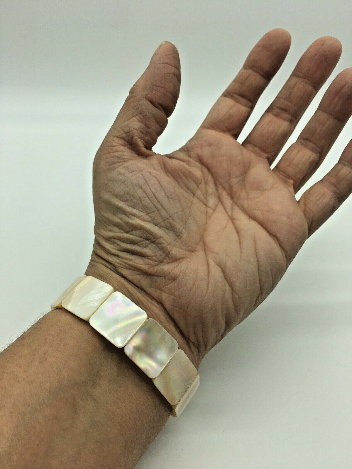 Versatile Iridescent Shiny Shell Stretch Bracelet… - image 2