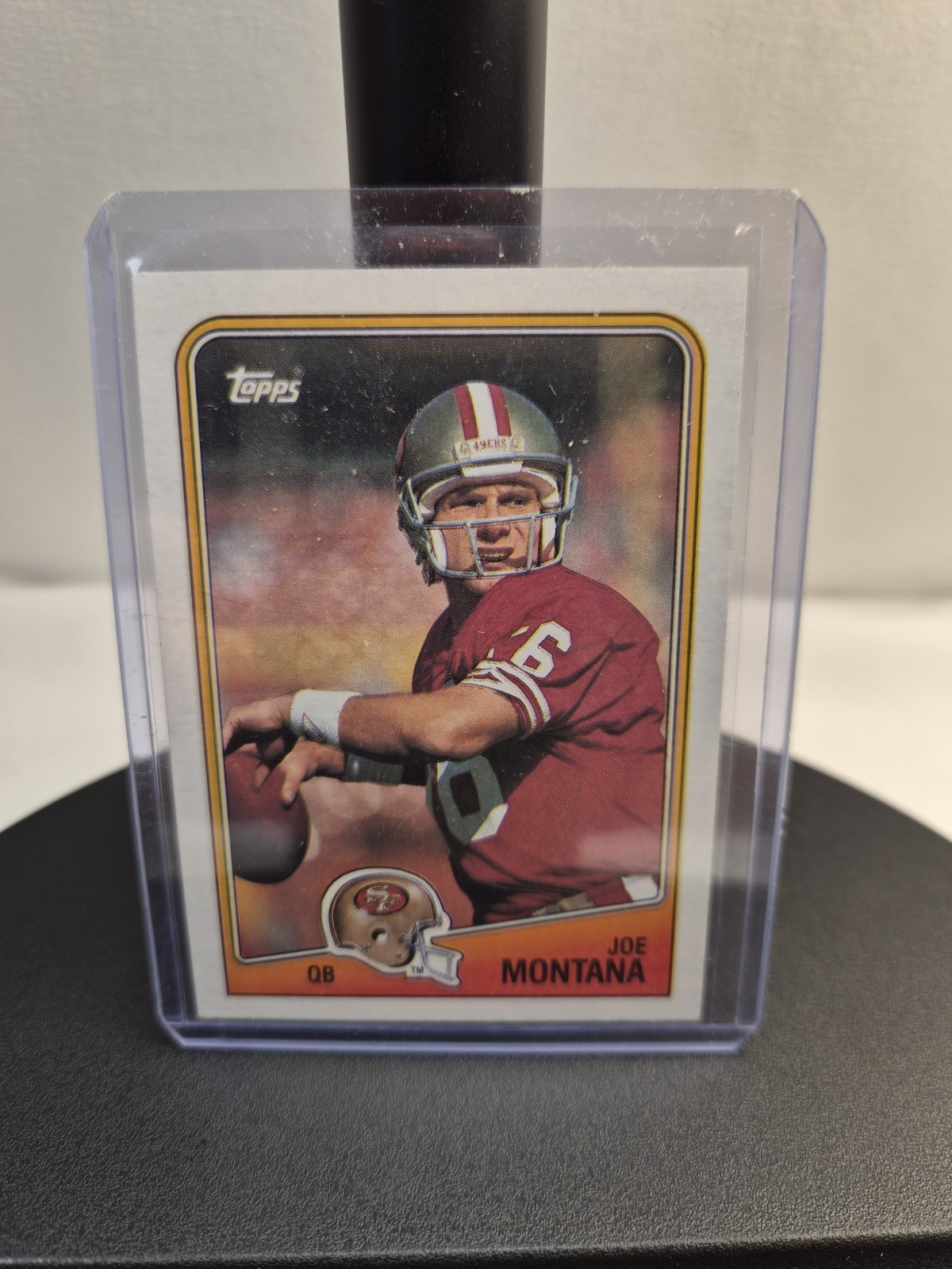 1988 Topps - Joe Montana #38. San Francisco 49ers. Quarterback.