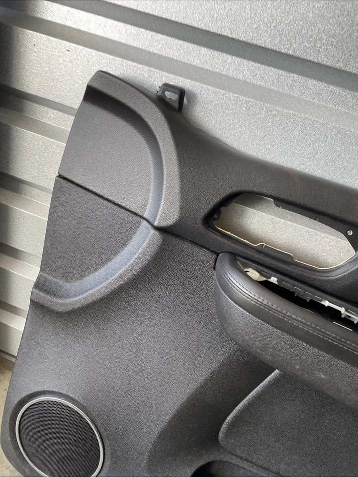 07-09 GMC Yukon Denali Front Right RH Passenger Door Panel Cover Black Leather - Image 2 of 4