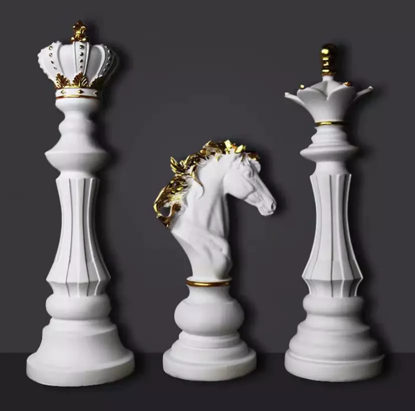 Chess Queen, Loja Online