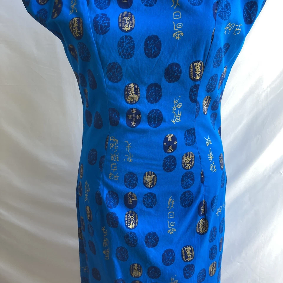 Vestido Vaina Vintage Años 60 Azul Dorado Motivo Asiático Cóctel Oriental Largo De Colección Foto 3 de 4