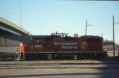 35mm Railway Slide - Canadian Pacific Diesellok 3063 @ Swift Current, USA