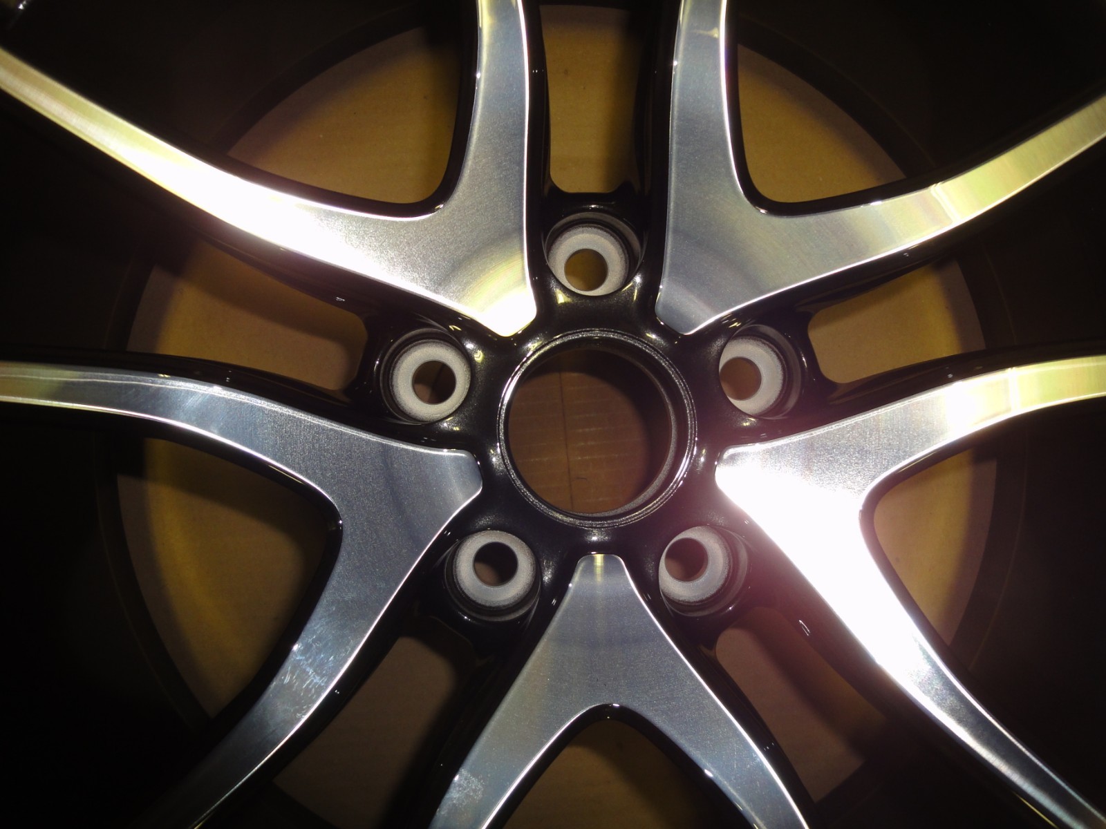 NEW McLaren 570S Premium Diamond Cut Front Wheels set of 2 NIB MINT FIT 2014 -19