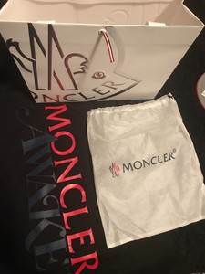 moncler supreme