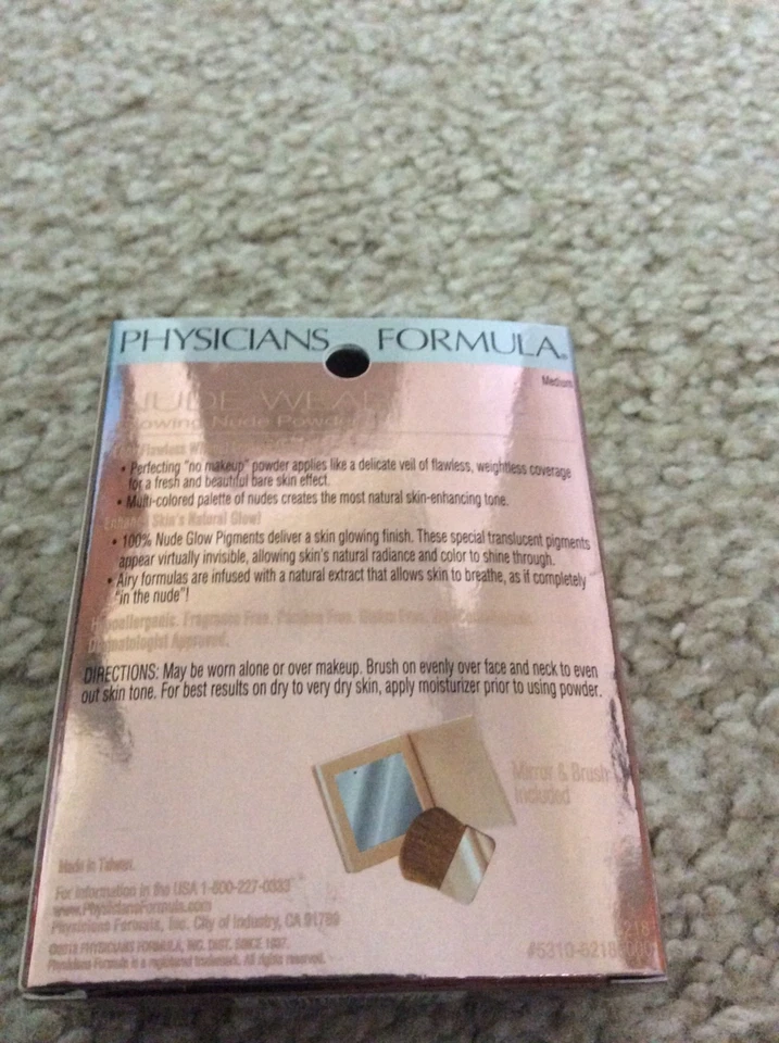 PHYSICIANS FORMULA 6218 Medium GLOWING NUDE Wear POWDER .24oz - Image 2 of 3