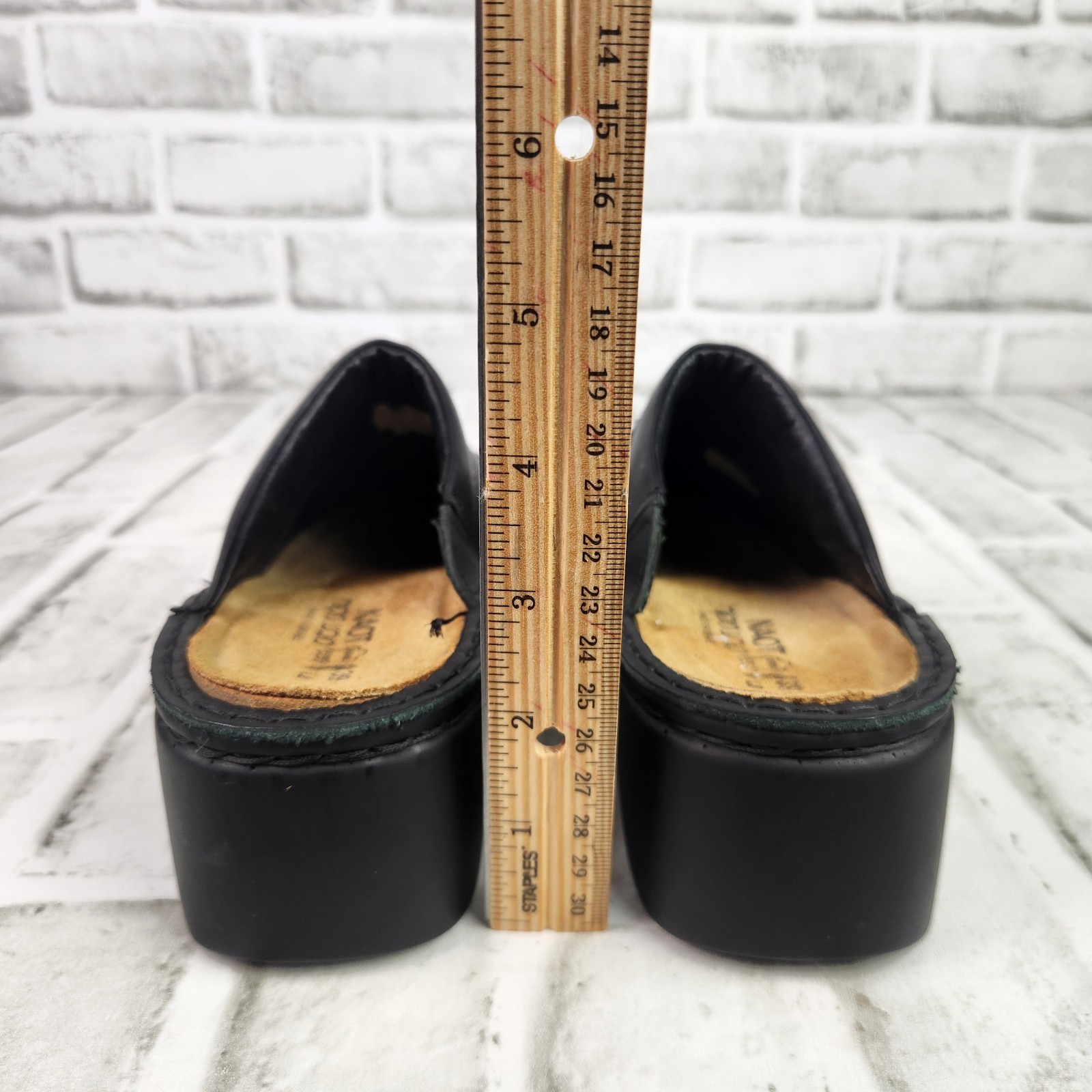 Naot Darma Clogs Women's US 8 EU 39 Black Leather… - image 5