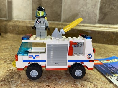 LEGO Town: Launch Evac 1 (6614) 99% Complete with Manual and Minifig