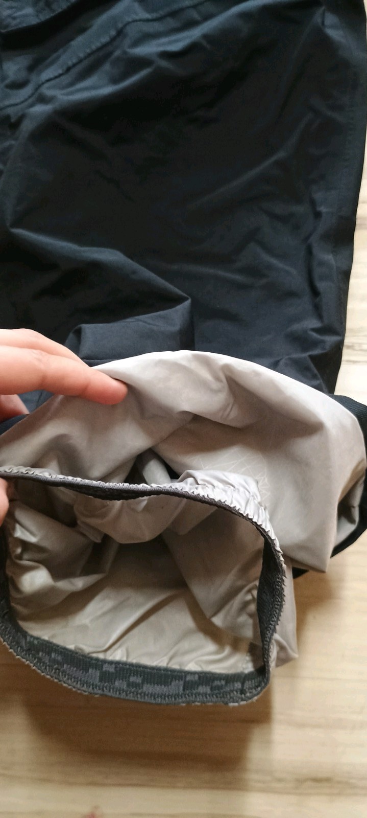 The North Face Women's Snow Pants S Black Adjustable Waist Skiing Cargo Pockets thumbnail 4