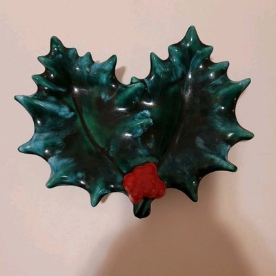 Vintage Christmas Holiday Holly Red Berry Candy Nut Trinket Dish Jamar Mold
