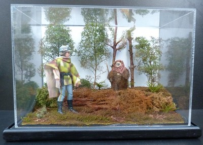 Star Wars Return of the Jedi Diorama. Leia & Ewok