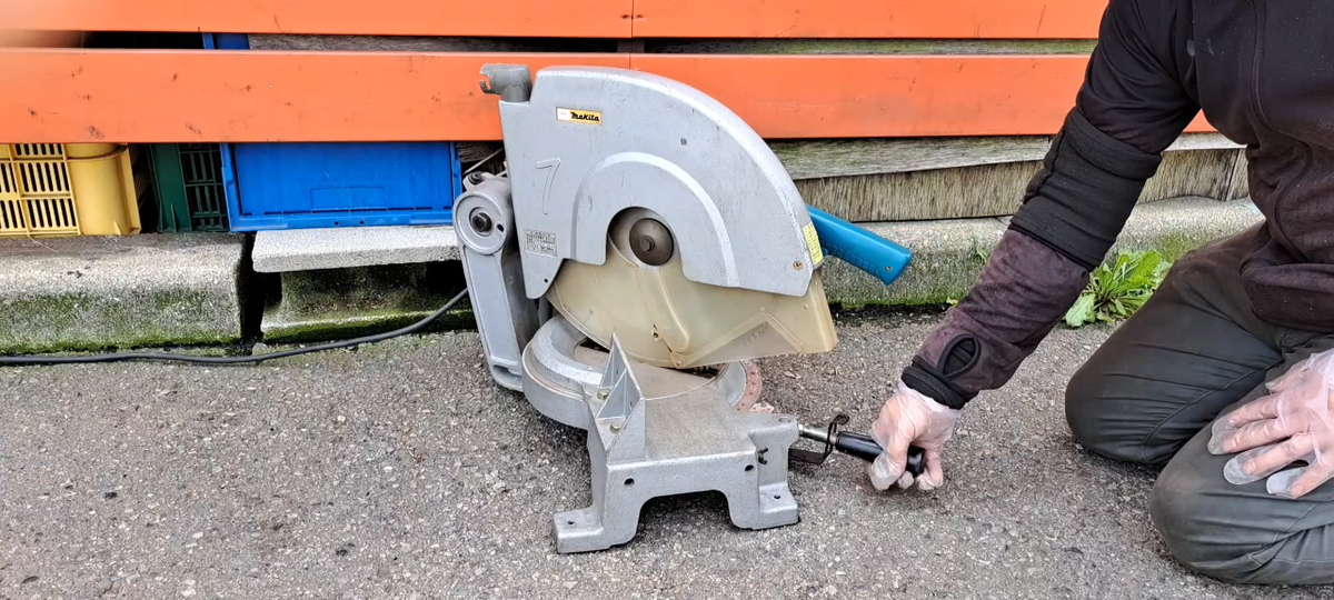 Makita LS1500 Miter Saw 100V 14A 1340W Mounting blade 370mm Makita LS1500 Miter Saw 100V 14A 1340W Mounting blade 370mm