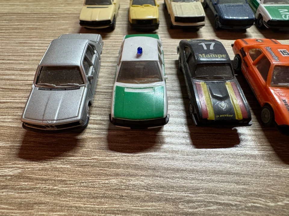 15 Herpa 1:87 Auto PKW Buone Condizioni - Immagine 2 di 4