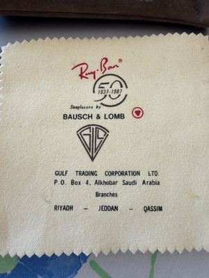 Ray-Ban Bausch & Lomb Brillen-Reinigungstuch aus Stoff, beige