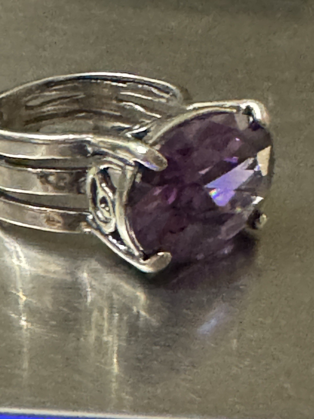 Sterling Silver Statement Amethyst Ring Size 8 Is… - image 16