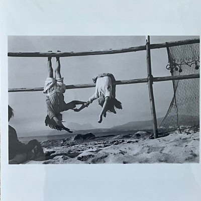 Magnum Square Print Die Töchter des Fischers Sergio Larrain Neu 6 x 6 s/w