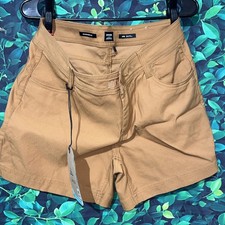 Size 8- Prana Women  s Halle Short II Earth Brown