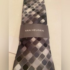 Van Heusen Men  s Black/Gray Tie NWT