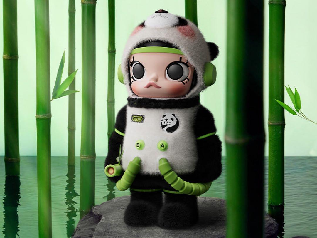 POPMART MEGA SPACE MOLLY 400% Panda Collectible Figure 2024 POPMART MEGA SPACE MOLLY 400% Panda Collectible Figure 2024